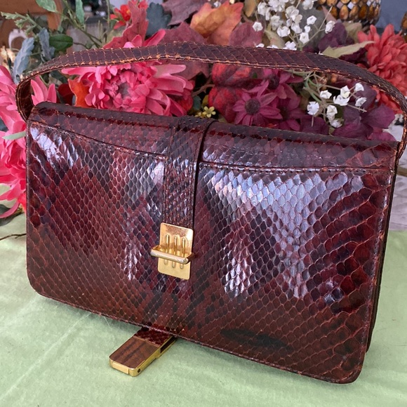Vintage genuine python skin bag. - Picture 12 of 16